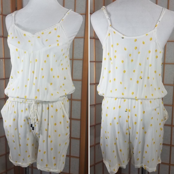 Vero Moda Pants - Vero Moda lemon print romper, pockets, tie waist